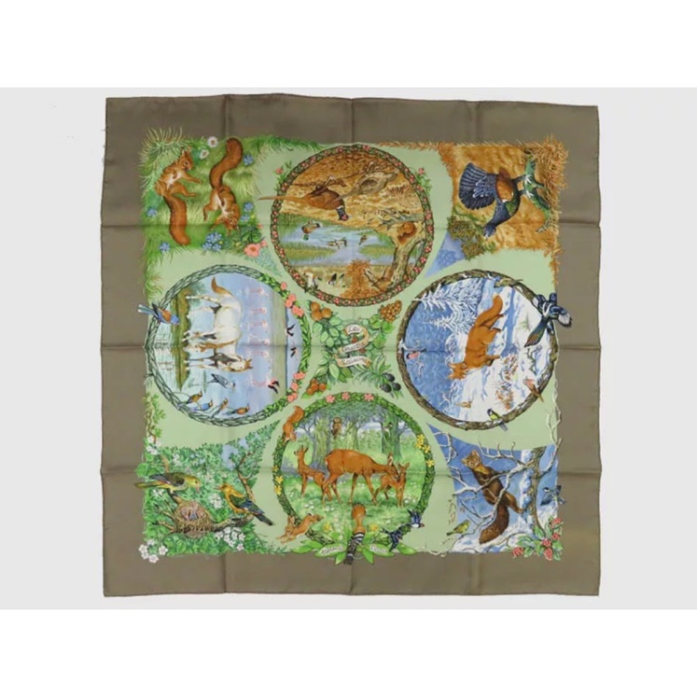 SOLD !!Authentic Hermès scarf